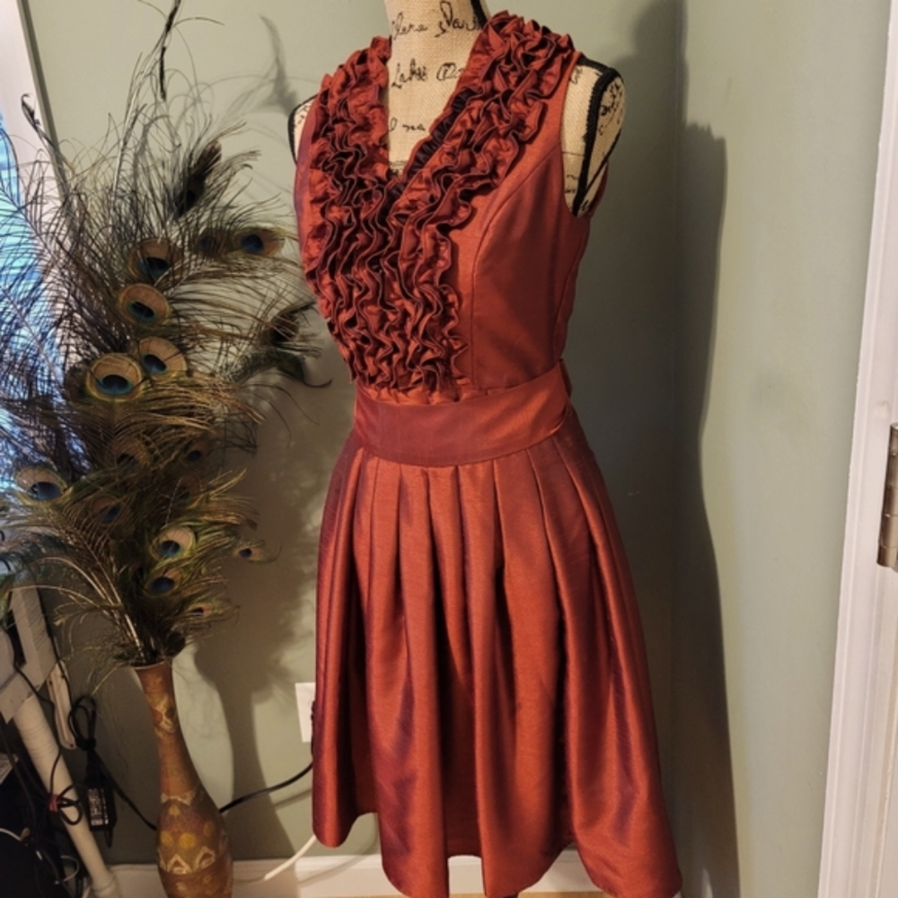 Jessica Howard Ruffle Dress. - Picture 2 of 13